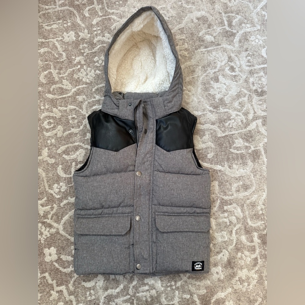 Boys H&M Vest Size 6x/7 NWT